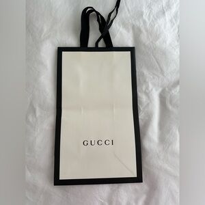 Gucci Black and White Shopping Bag with fabric handles and ties